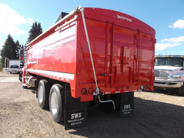Image #2 (2007 FREIGHTLINER COLUMBIA T/A GRAIN TRUCK)